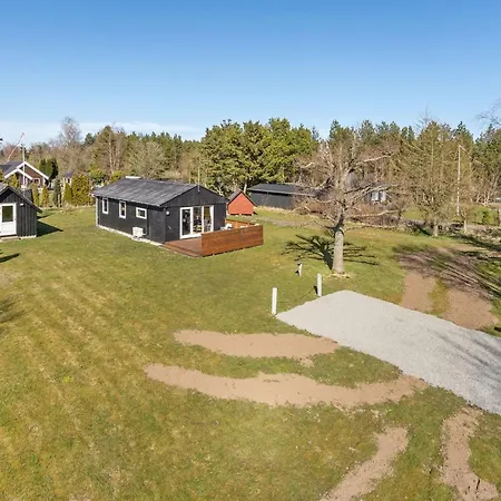 Julla - 1-5km From The Sea By Interhome Vakantiehuis Hals
